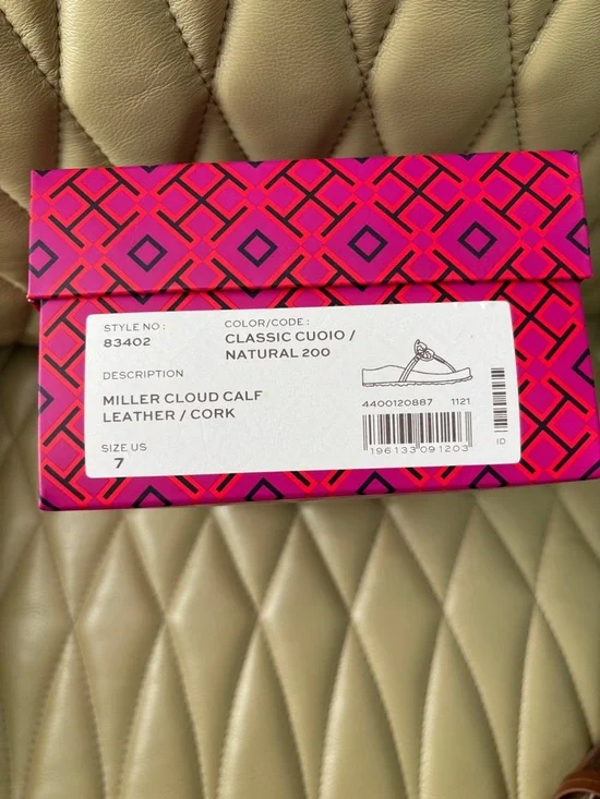 Tory Burch Brown Leather Logo Thong Sandals Size 7 - gently worn a few times. - Picture 5 of 5